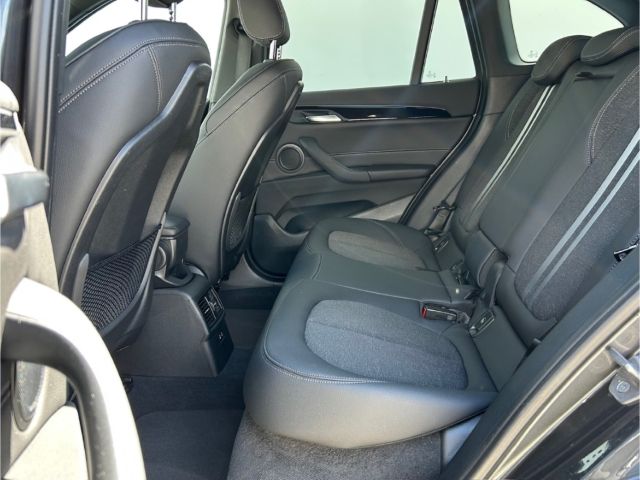 BMW X1 xDrive 25e M-Sport - Samsaru's Car Outlet