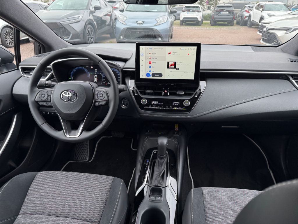 Toyota Corolla 1.8 Hybrid Touring Sports Teamplayer (ZE