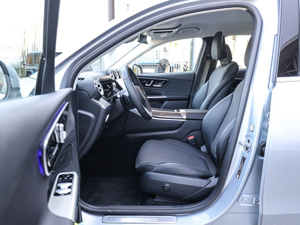 Mercedes-Benz GLC 300 e 4M Avantgarde Advanced Plus - Samsaru's Car Outlet