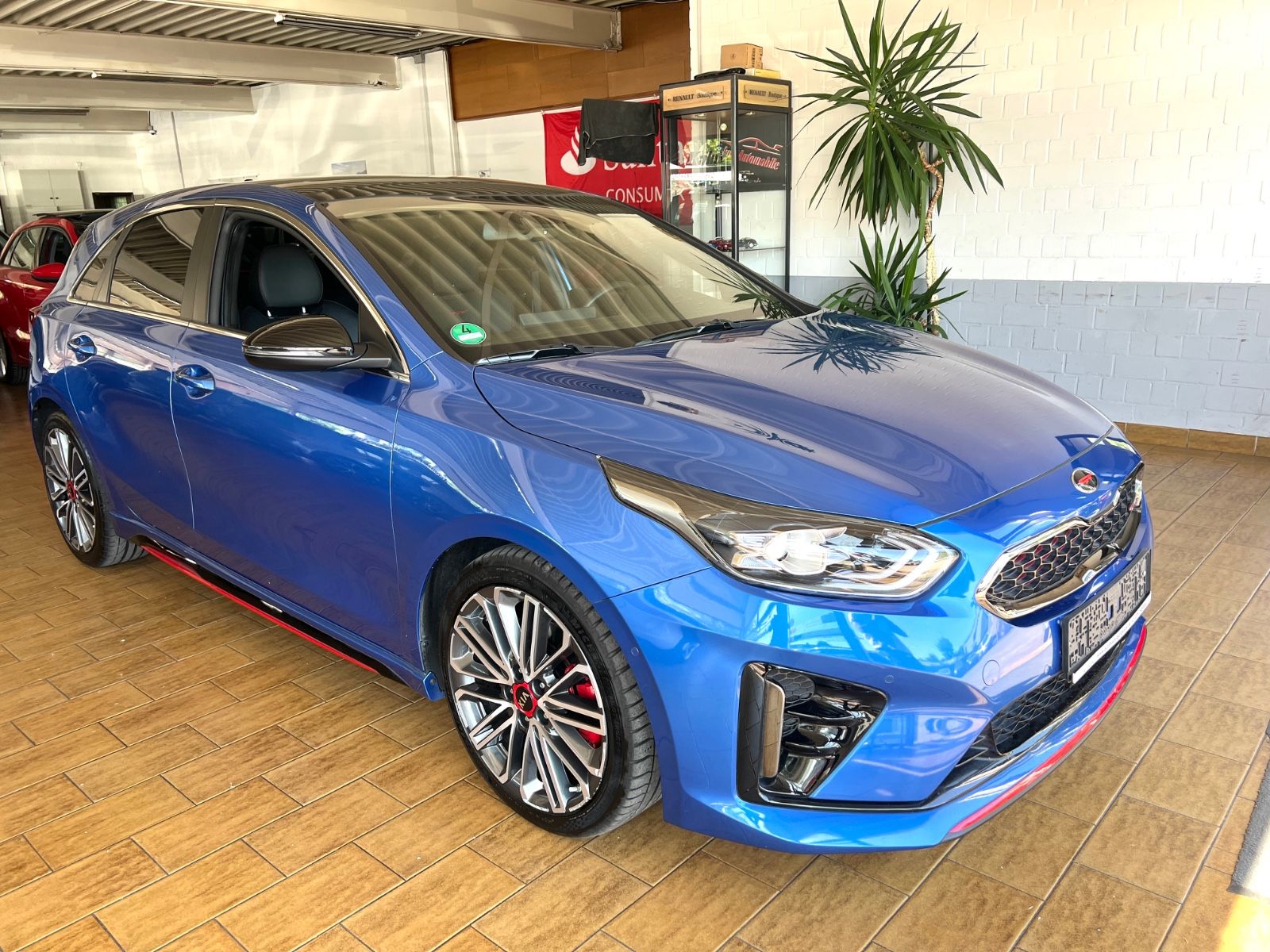 Kia cee'd GT - Samsaru's Car Outlet