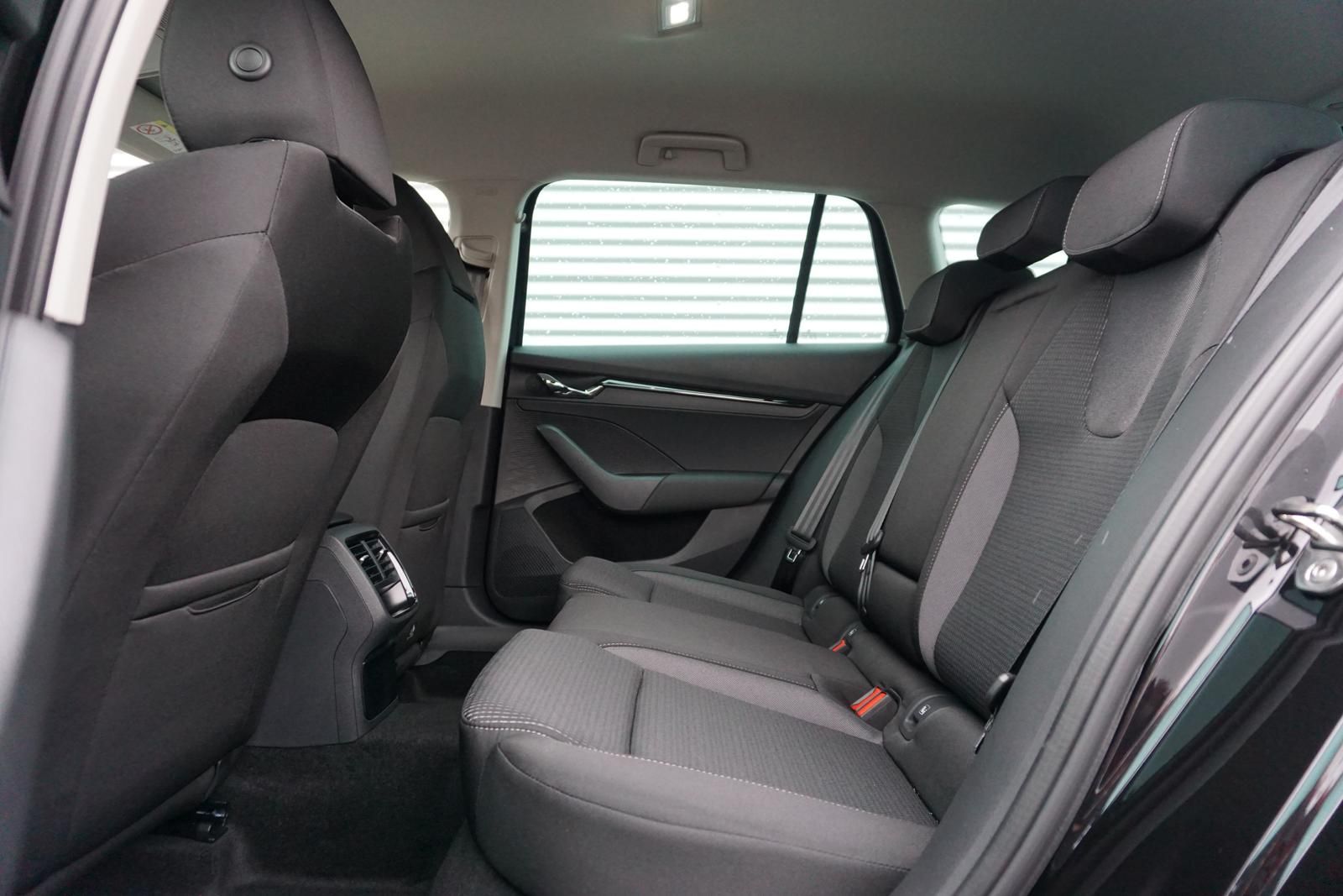 Skoda Octavia Combi Ambition 1.5 TSI - Samsaru's Car Outlet