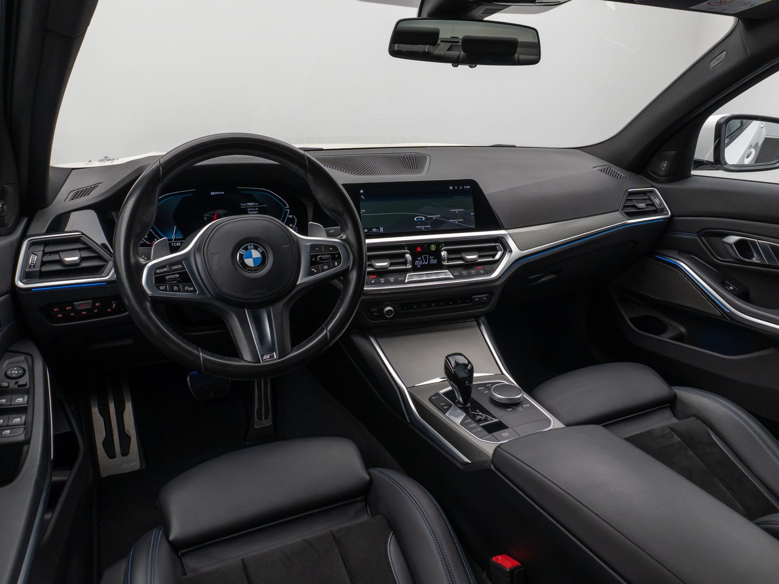 BMW 320e M Sport - Samsaru's Car Outlet
