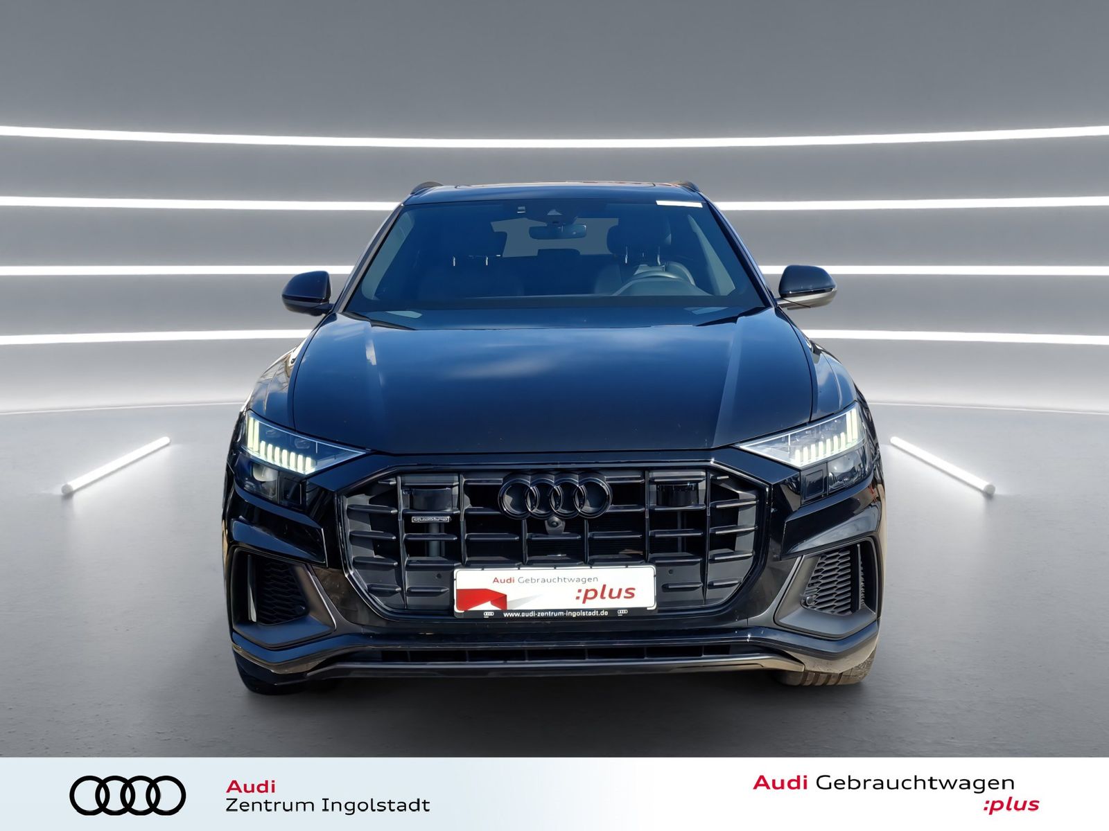 Audi Q8 55 TFSI qu S line MATRIX PANO Luft AHK B&O