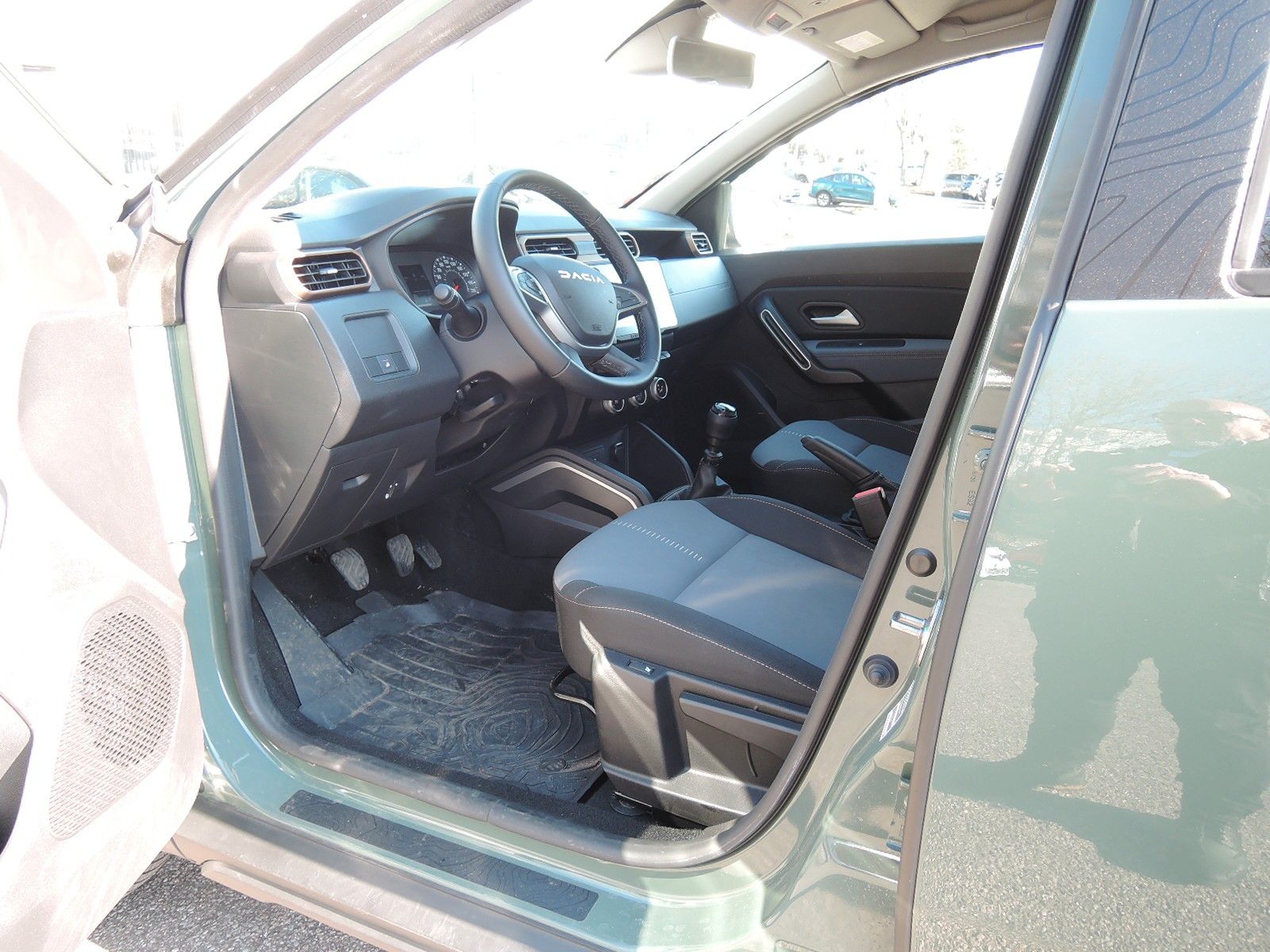 Dacia Duster TCe 150 4x4 Extreme - Samsaru's Car Outlet