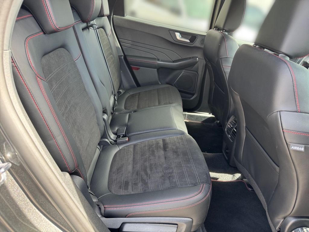 Ford Kuga 2.5 Duratec PHEV ST-LINE X *KAMERA*AHK SCHW