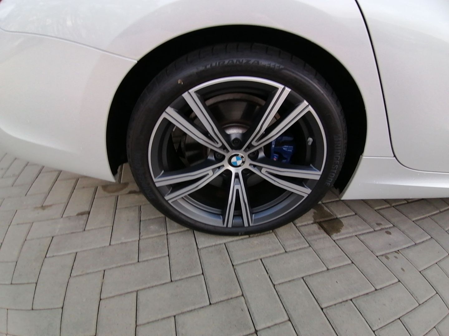 BMW 330 d M Sport - Samsaru's Car Outlet