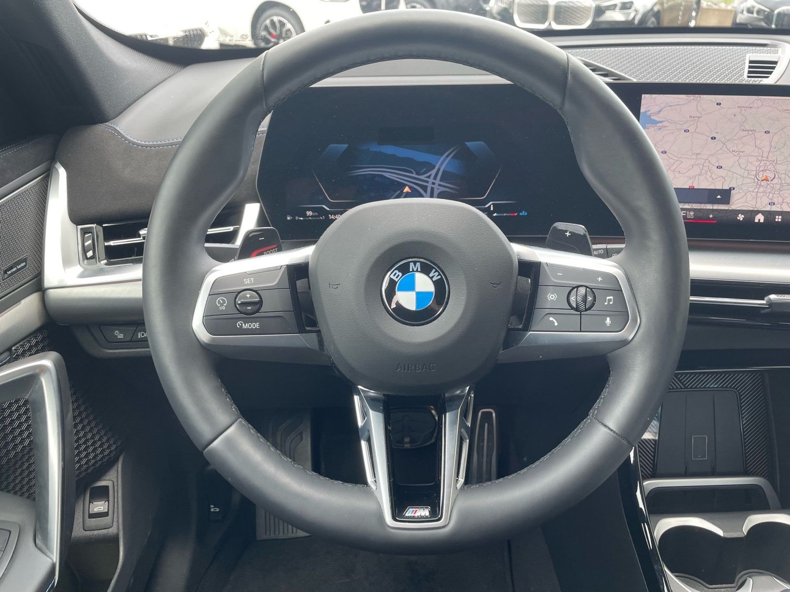 BMW X1 xDrive20d M Sport || AHK 360 ACC H&K Massage