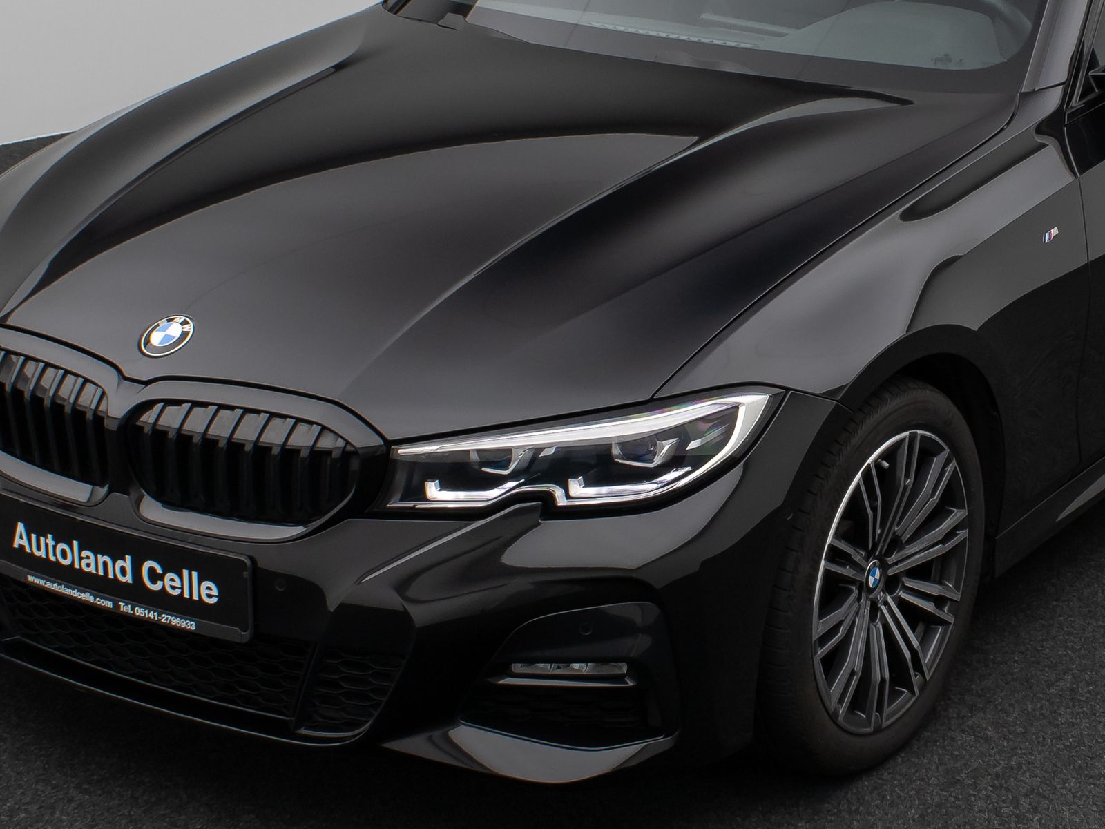 BMW 320d M Sport - Samsaru's Car Outlet