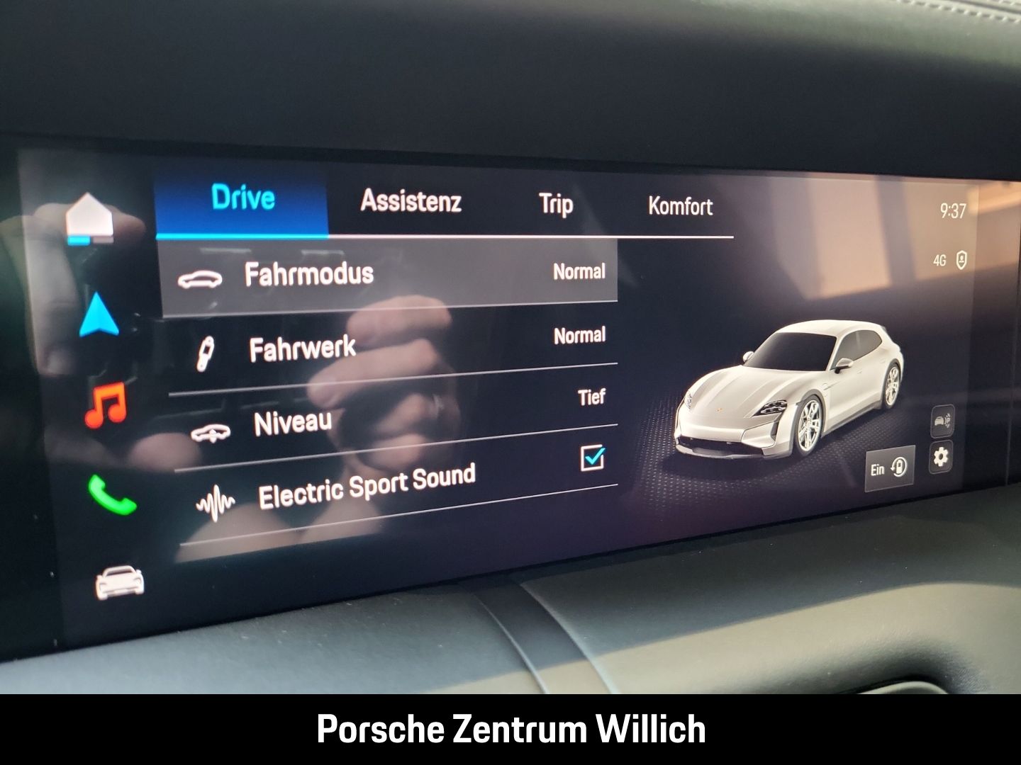 Porsche Taycan 4 Cross Turismo InnoDrive Surround-View
