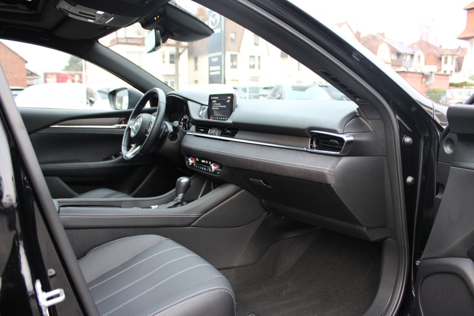 Mazda 6 Kombi TAKUMI*LEDER*360*HUD*BOSE*GSD*LED