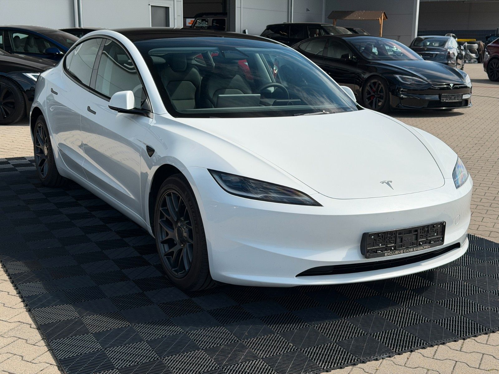 Tesla MODEL 3 HIGHLAND LR AWD | ENHANCED AP 4 KI |
