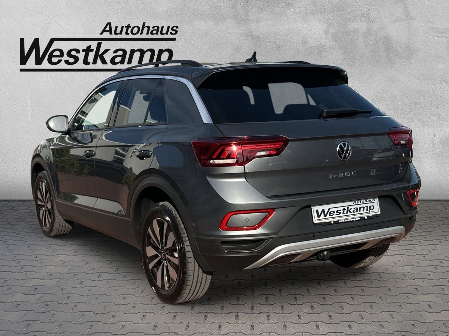 Volkswagen T-Roc Move 1.5 TSI DSG - Samsaru's Car Outlet