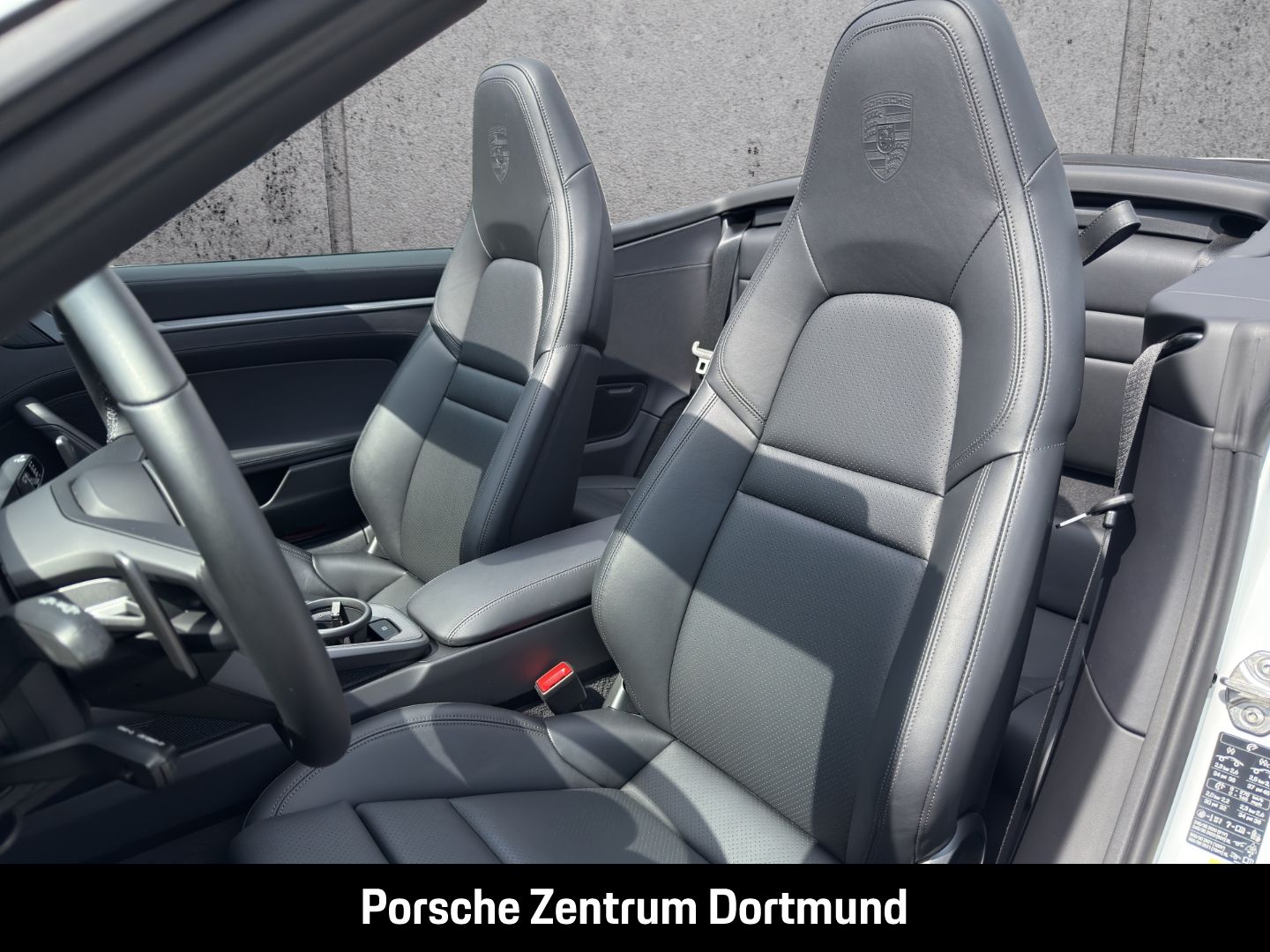 Porsche 992 911 Carrera 4S Cabriolet BOSE Sportabgas LED