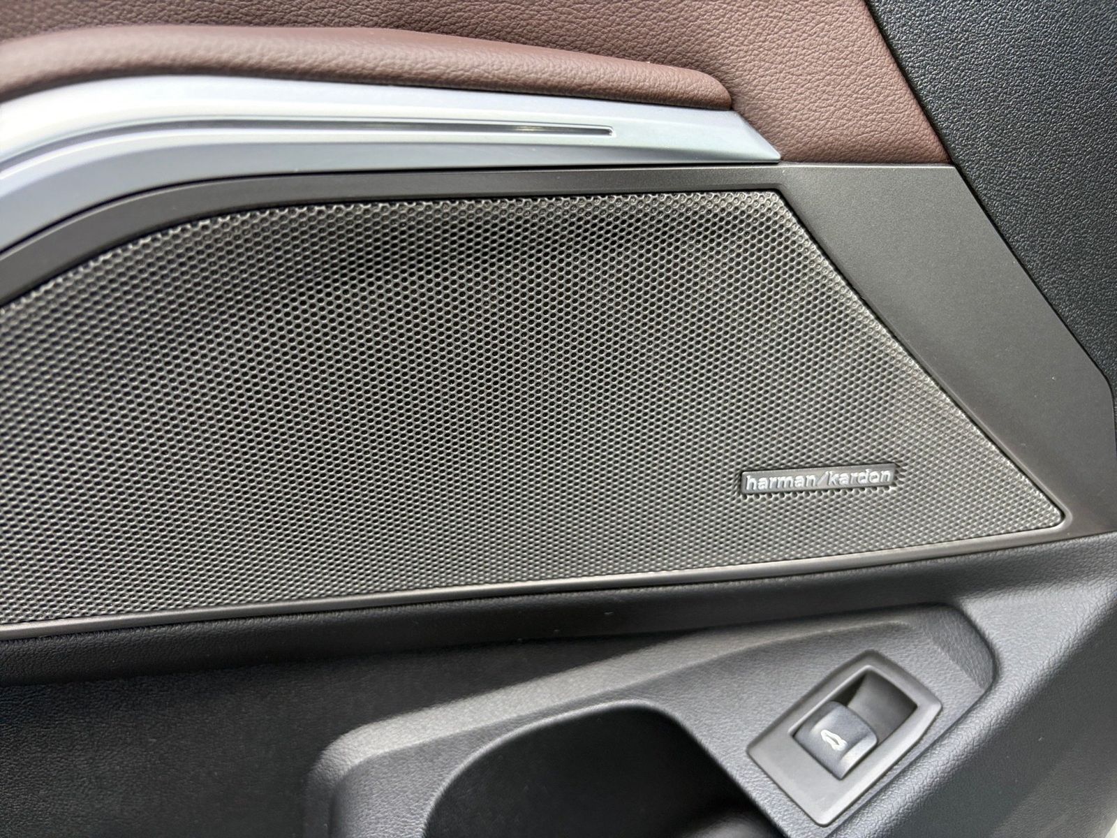 BMW 320i Touring M Sport HUD Pano DA Pro H/K 19´´