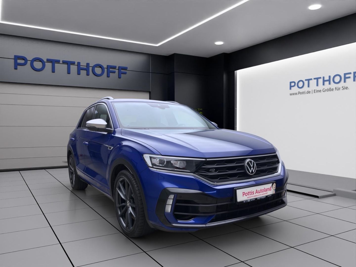 Volkswagen T-Roc 2.0 TSI DSG 4M - Samsaru's Car Outlet
