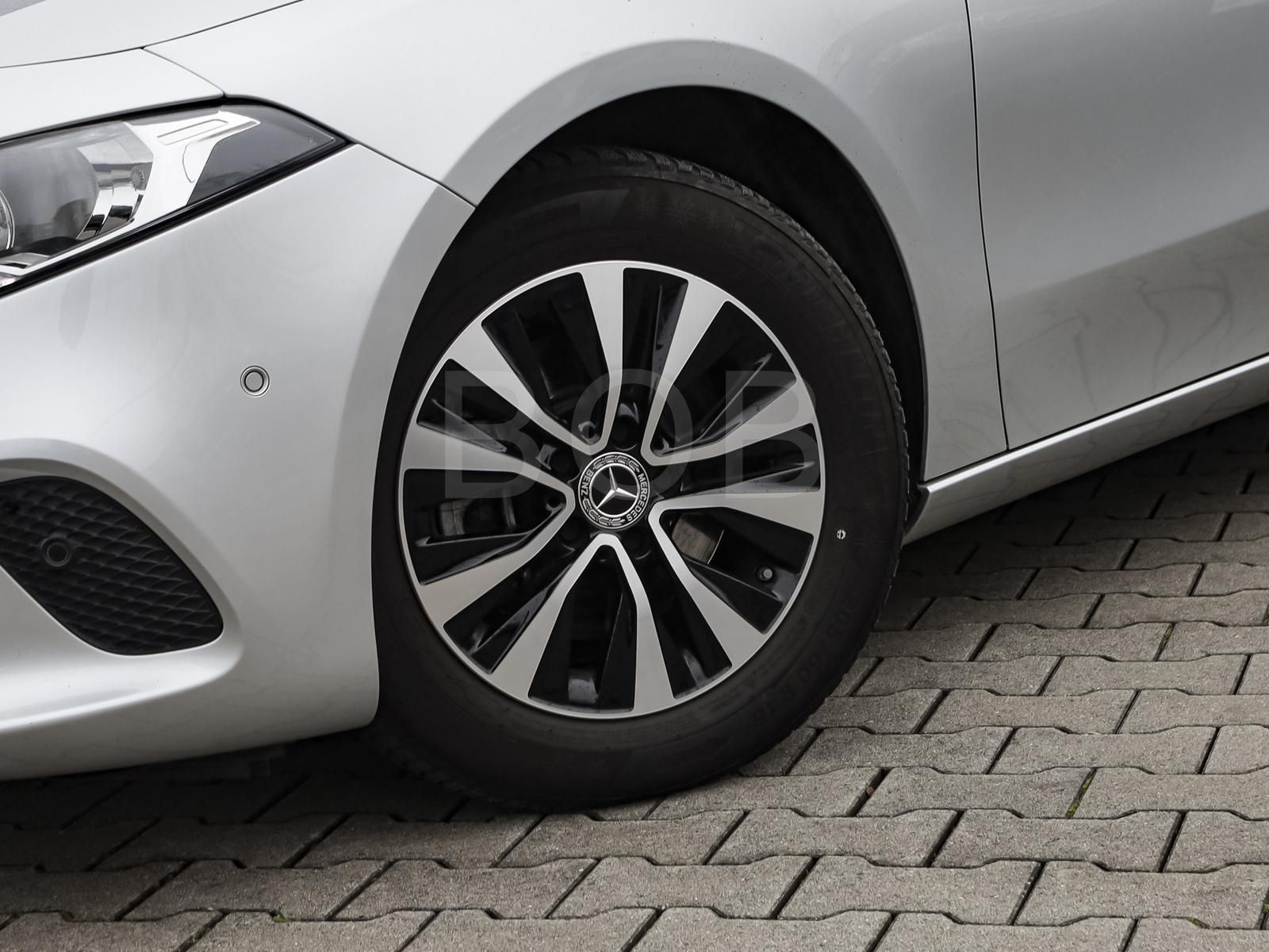 Mercedes-Benz A 200 Style Aut. - Samsaru's Car Outlet