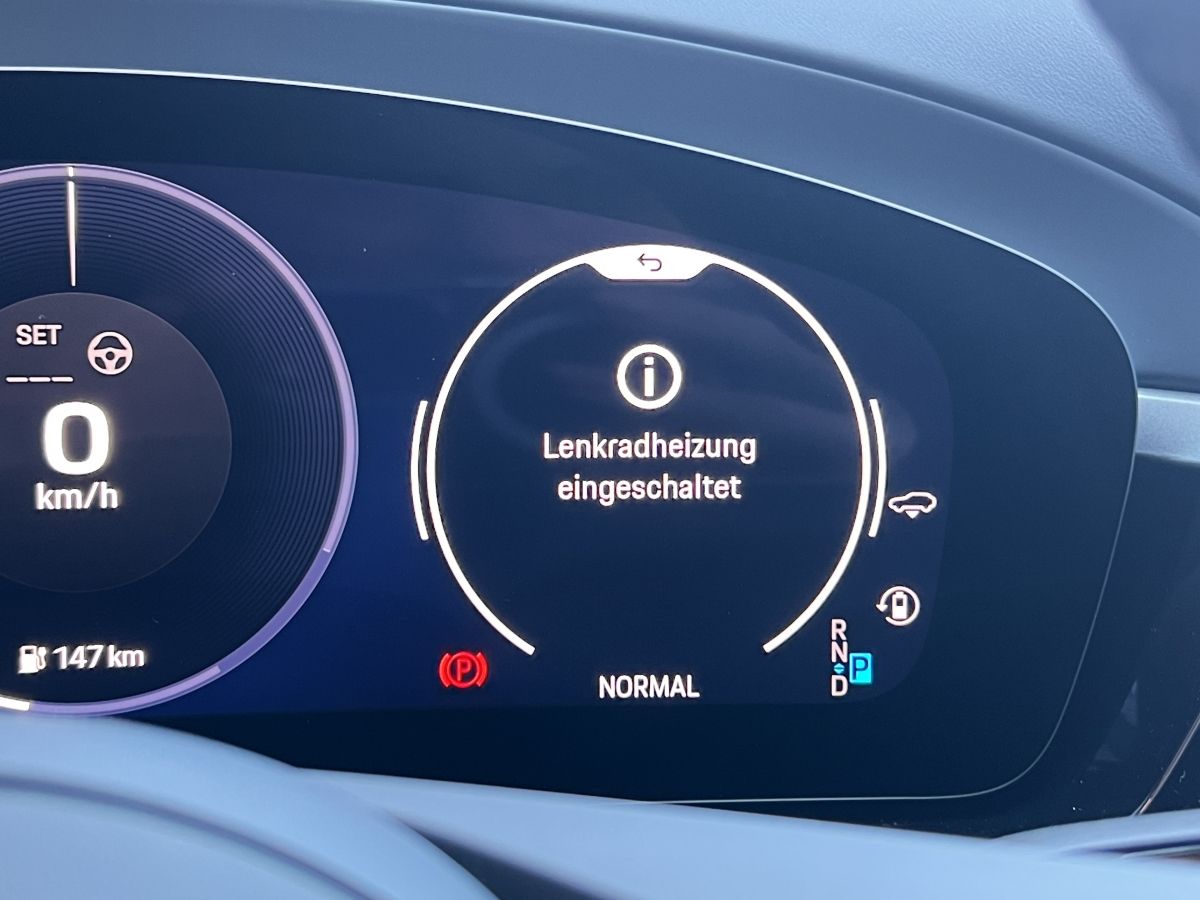 Porsche Macan 4 | Luftfederung | InnoDrive | BOSE |