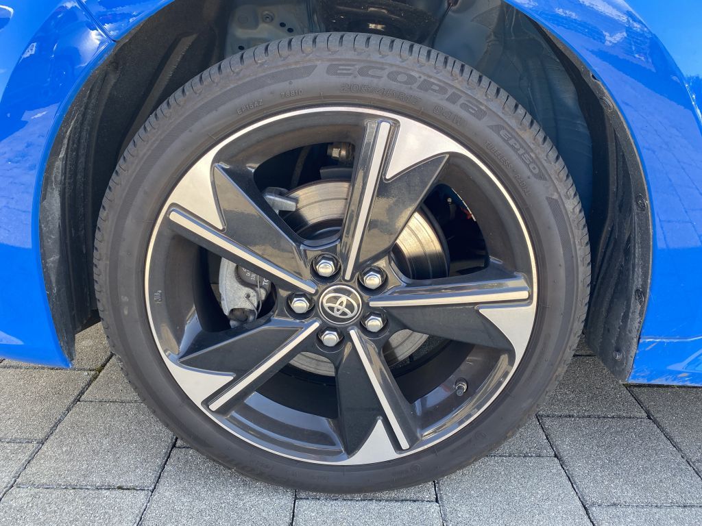 Toyota Yaris Hybrid 130 1.5 VVT-i Premiere Edition