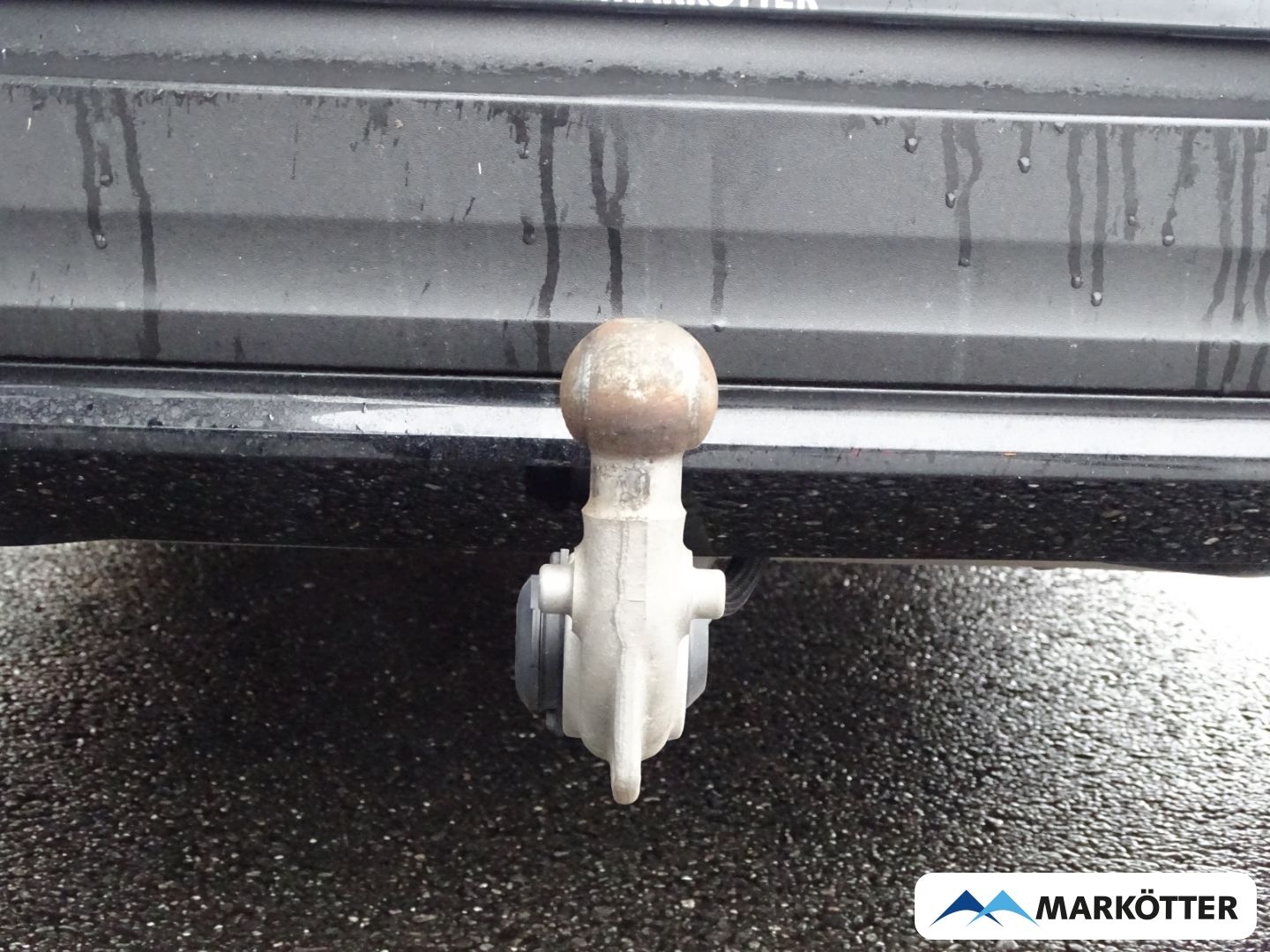 Volvo XC40 Plus Dark Recharge Plug-In Hybrid 2WD AHK