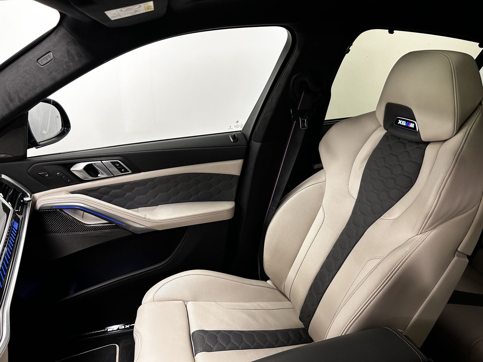 BMW X6 M Competition Harman/Kardon Pano. AHK Massage