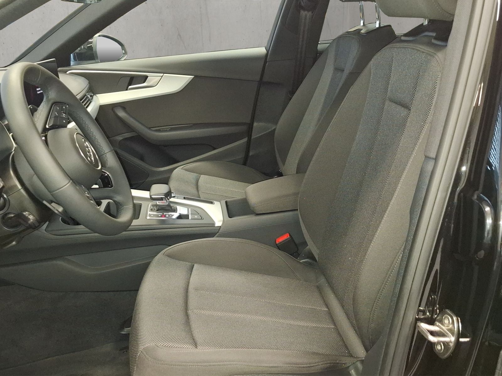 Audi A4 Limousine 40 TDI quattro 150(204) kW(PS) S tr