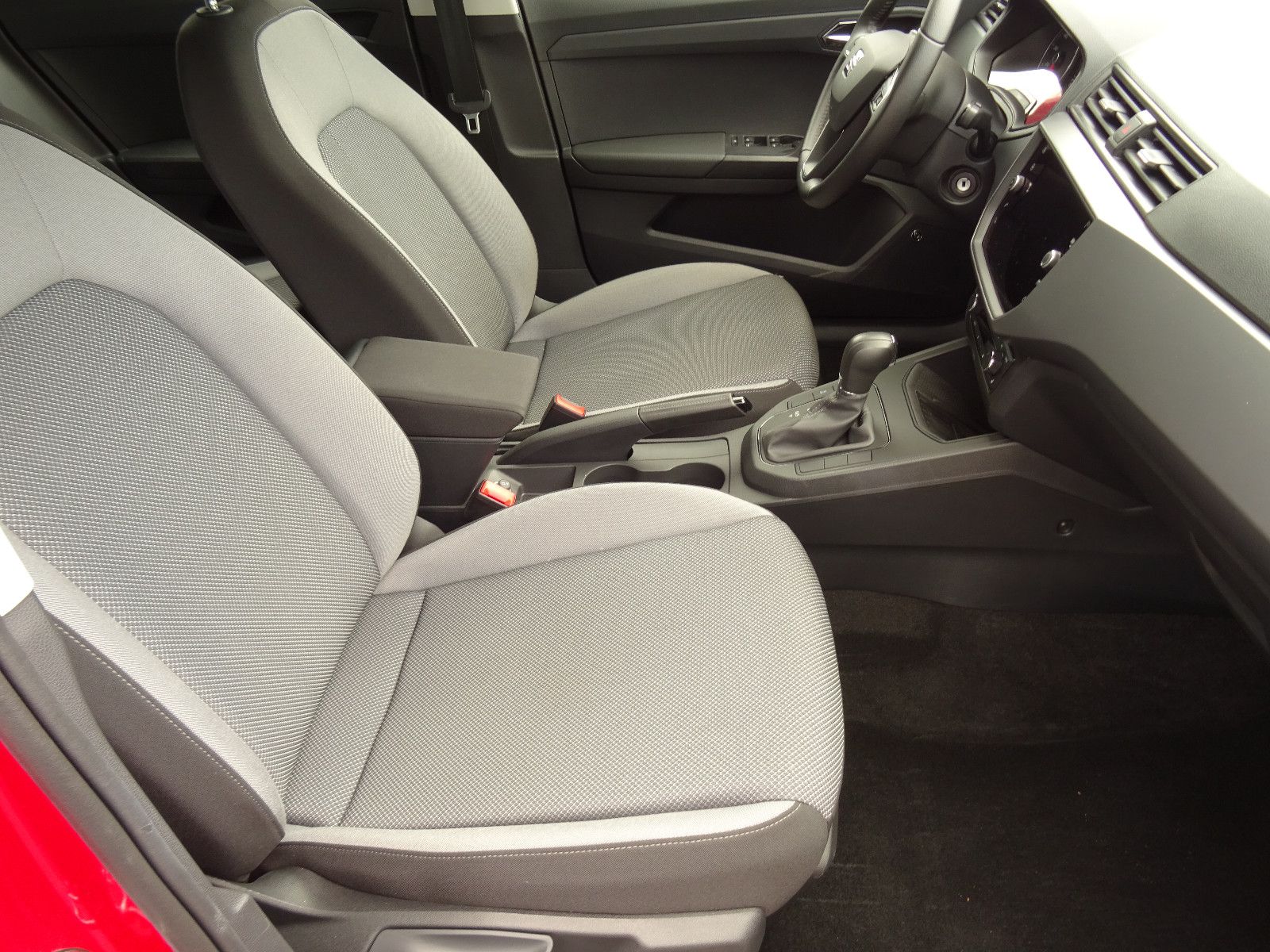 Seat Ibiza 1.0 TSI Style DSG - Samsaru's Car Outlet