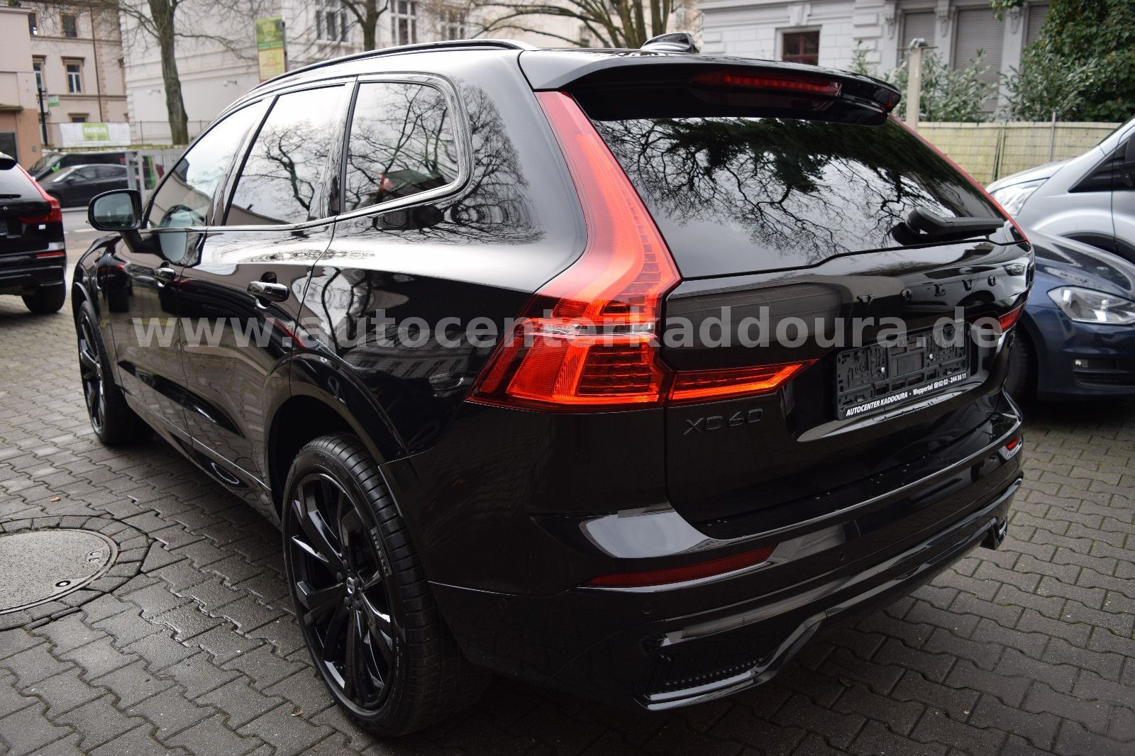 Volvo XC60 T6Plus Black Edition - Samsaru's Car Outlet