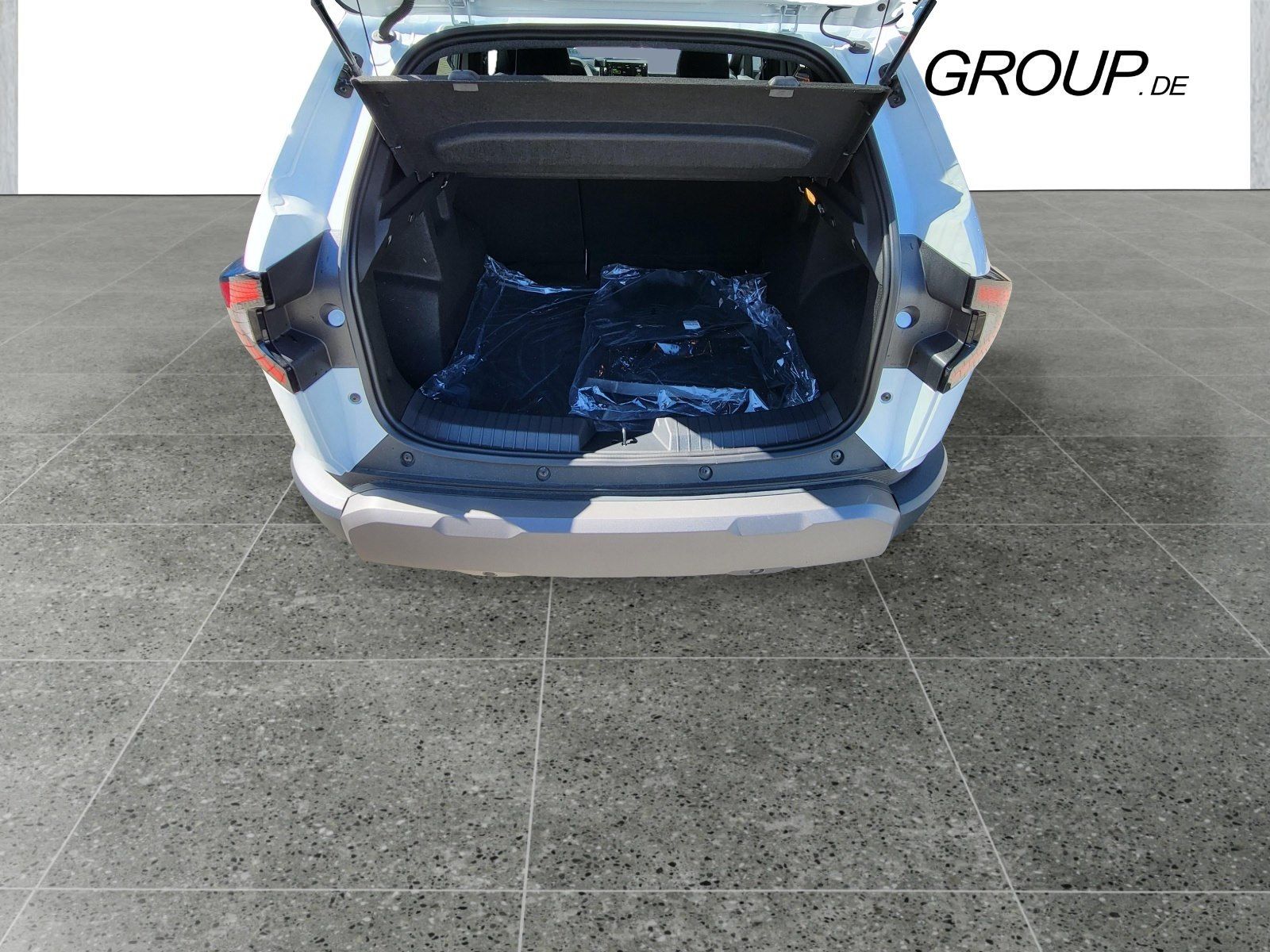 Dacia Duster 1.2 TCe 130 Extreme 2WD - Samsaru's Car Outlet