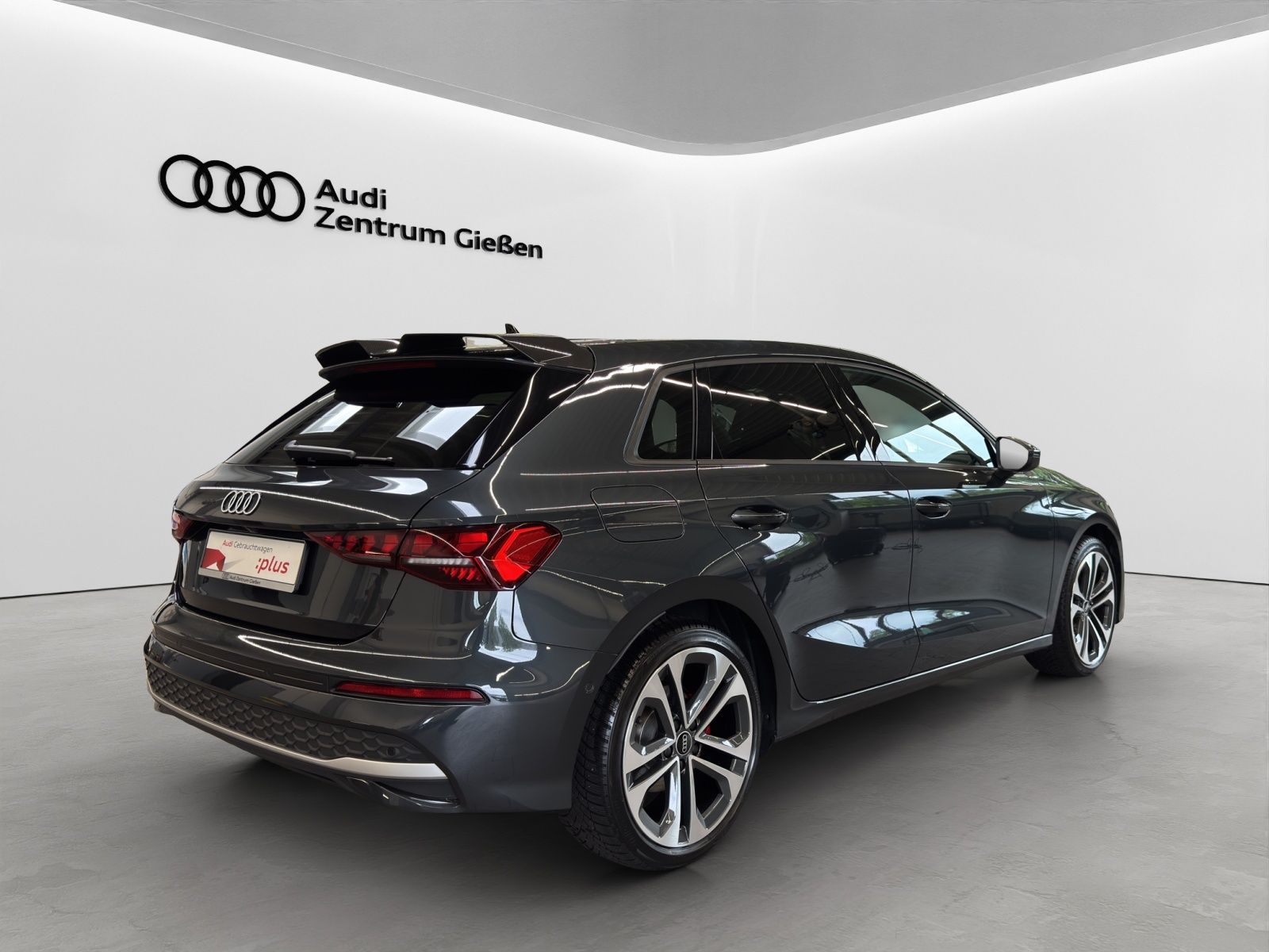 Audi A3 Sportback 35 TDI S line Carbon HuD Pano SONOS