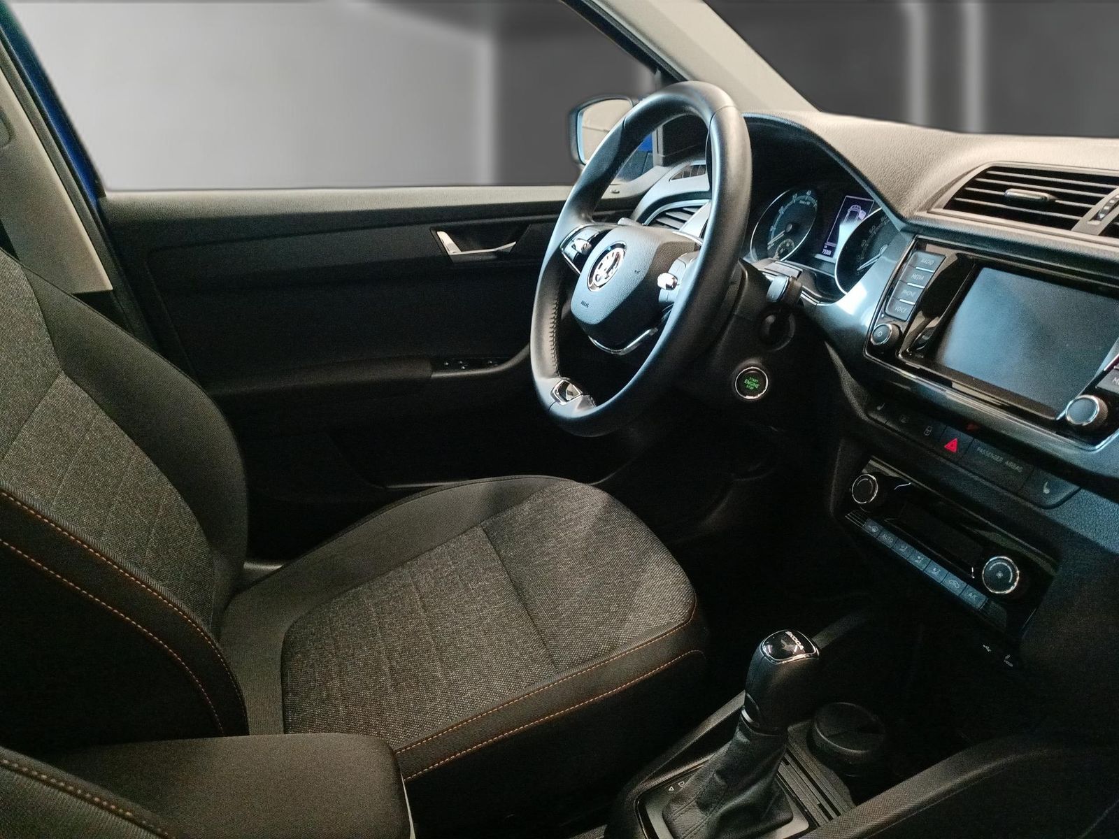 Skoda Fabia Combi 1.0 TSI Ambition DSG - Samsaru's Car Outlet