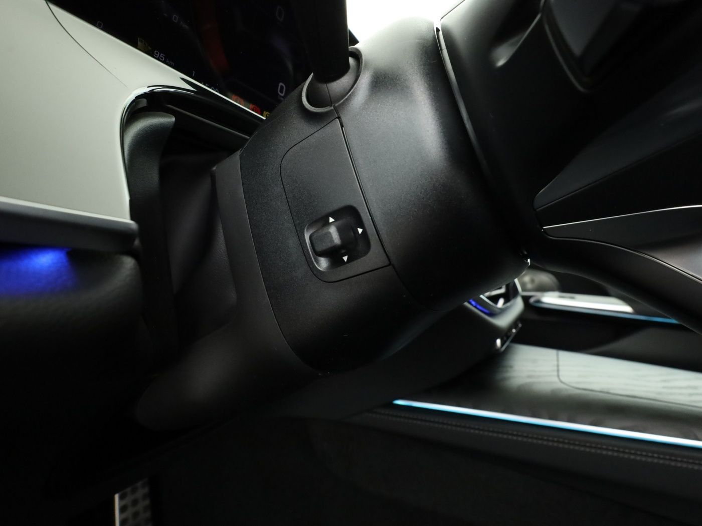Mercedes-Benz E 450 d 4M *AMG Prem*Pano*360°*AHK*Sitzklima*HUD