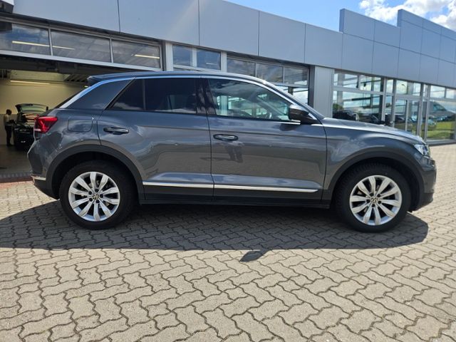 Volkswagen T-Roc Sport - Samsaru's Car Outlet