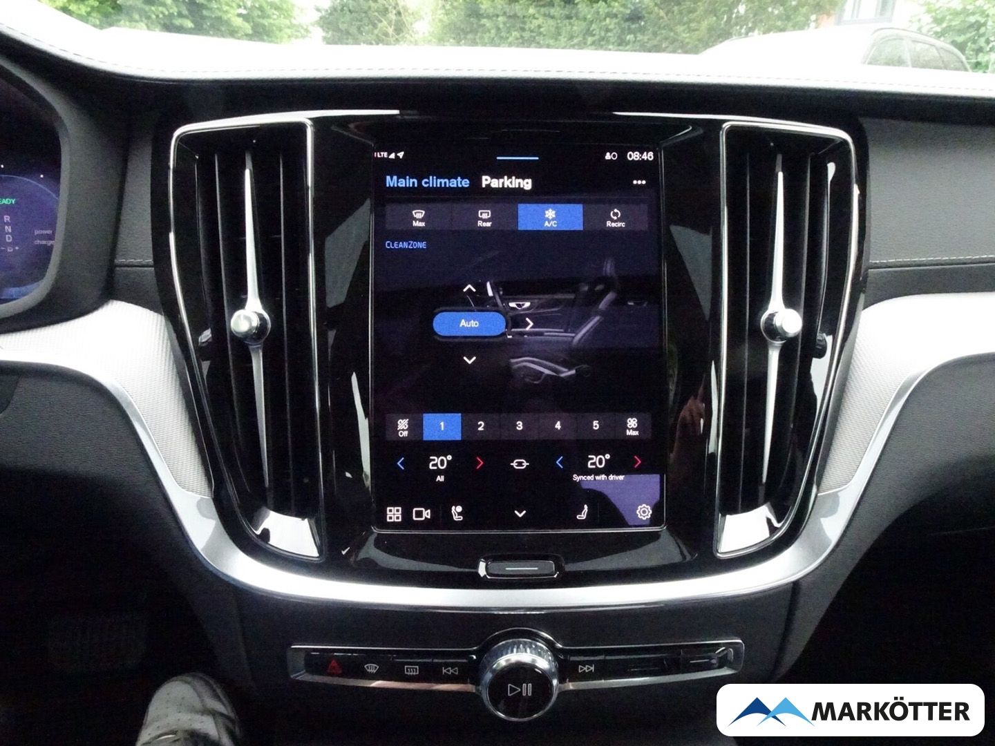Volvo S60 T8 Recharge Plug-In Hybrid AWD Ultimate Dark
