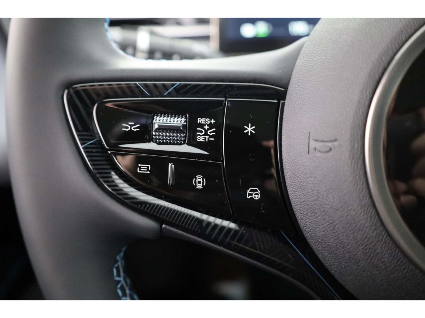 BYD Seal Design LP: 51.899,- /Dynaudio/LED/Wärmepump