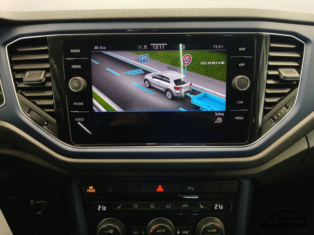 Volkswagen T-ROC United 1.5TSI DSG - Samsaru's Car Outlet