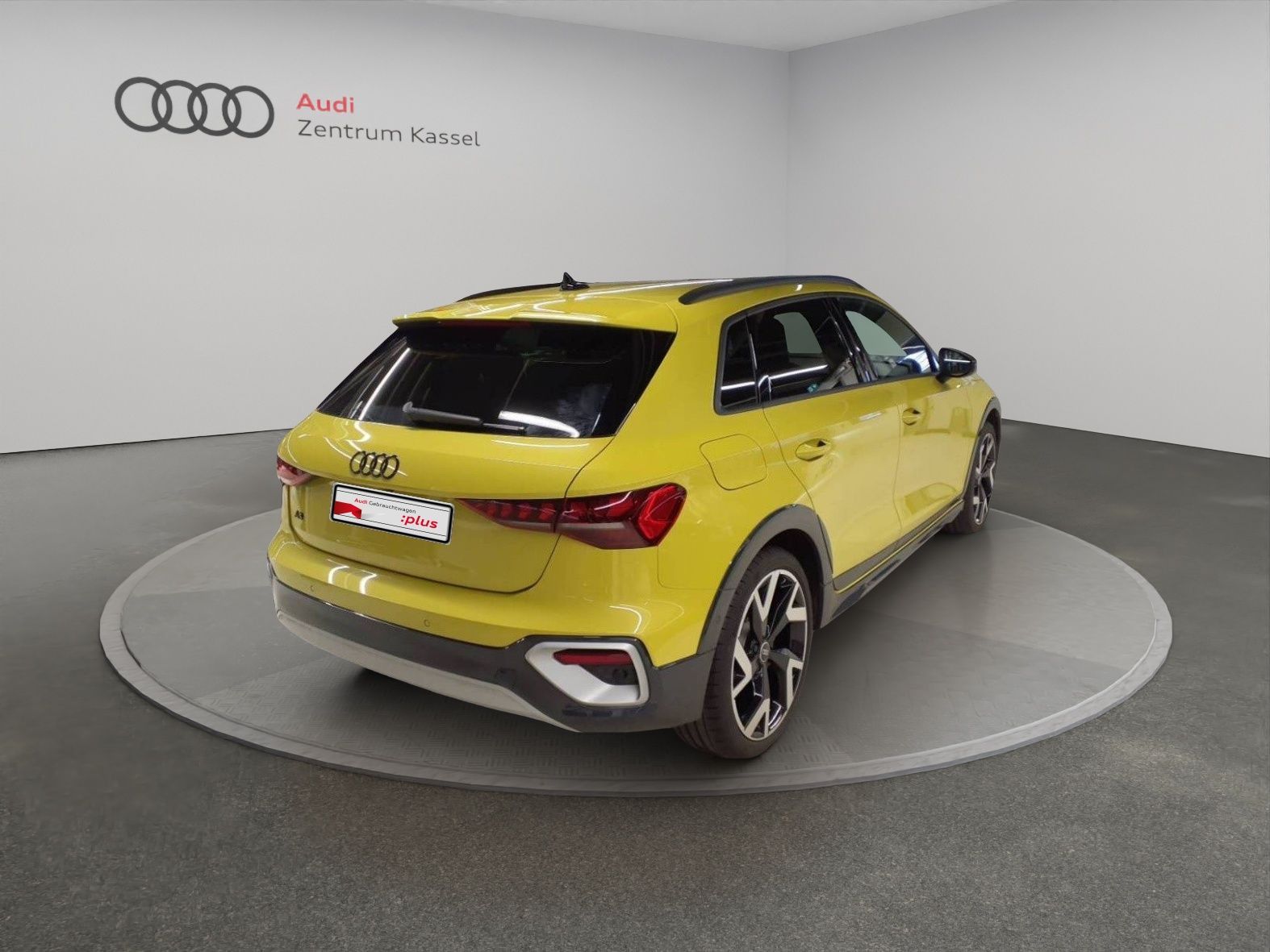 Audi A3 allstreet 35 TFSI Matrix - Samsaru's Car Outlet
