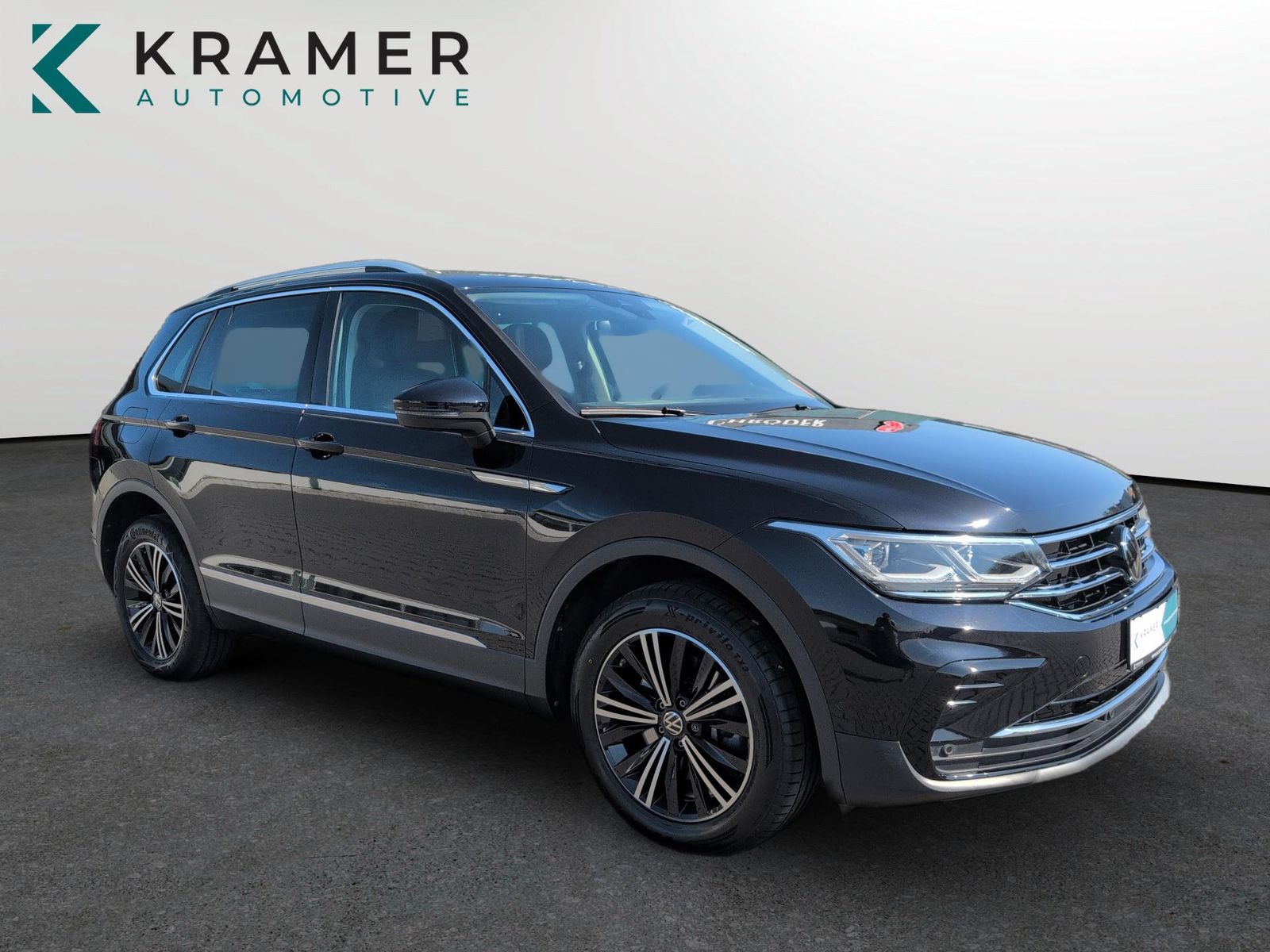 Volkswagen Tiguan Elegance 4M MATRIX+PANO+HUD+LEDER+VOLL!!