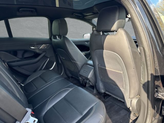 Jaguar I-Pace S EV400 BlackPack 22''LM Pano Standhz Luf
