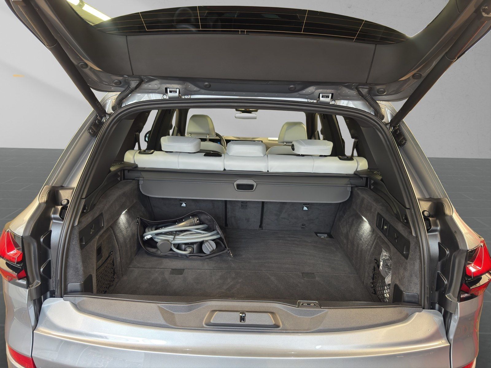 BMW X5 xDrive50e M SportPro 22" Carbon Service Incl.
