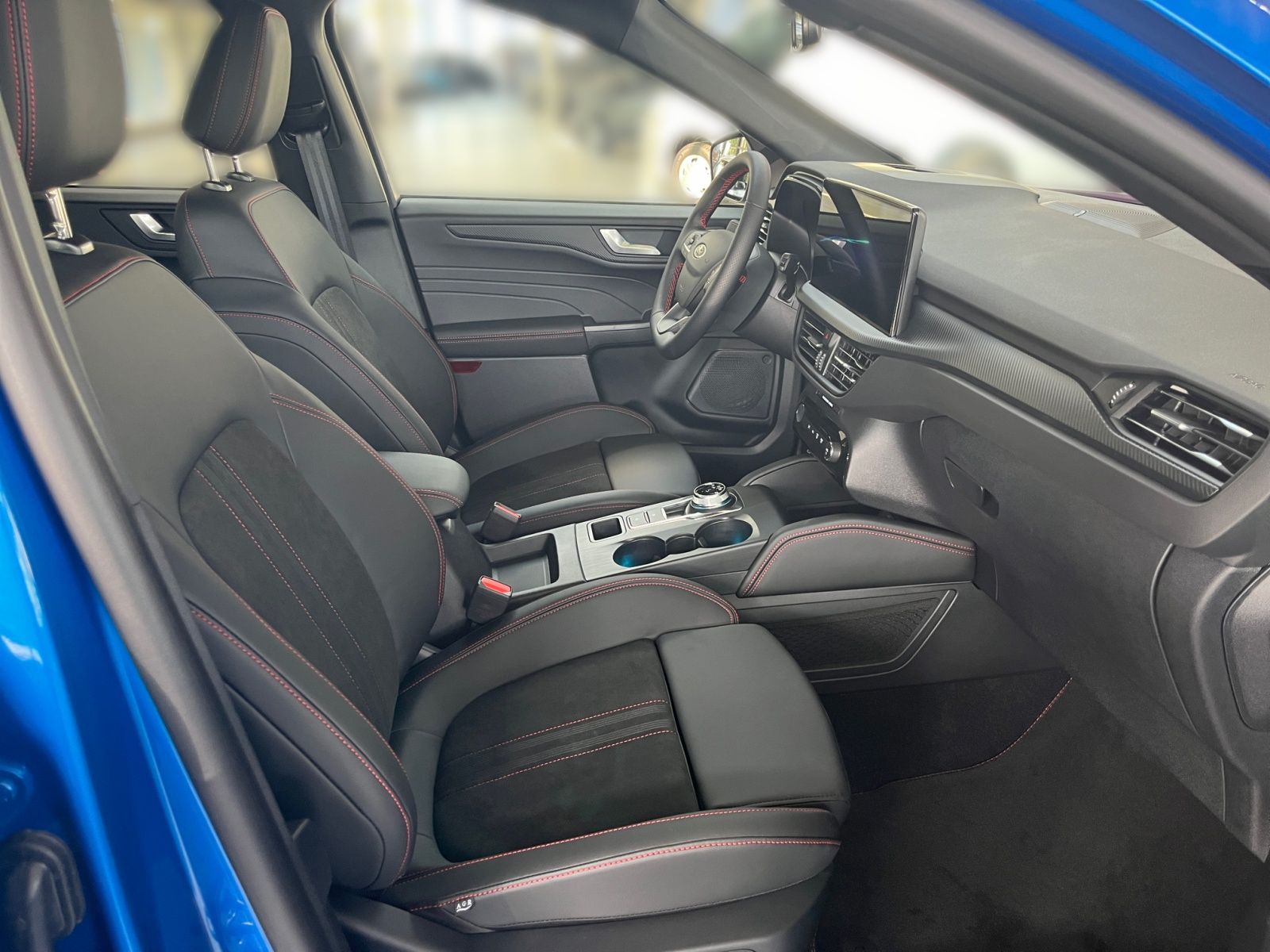 Ford Kuga PHEV ST-Line X - Samsaru's Car Outlet