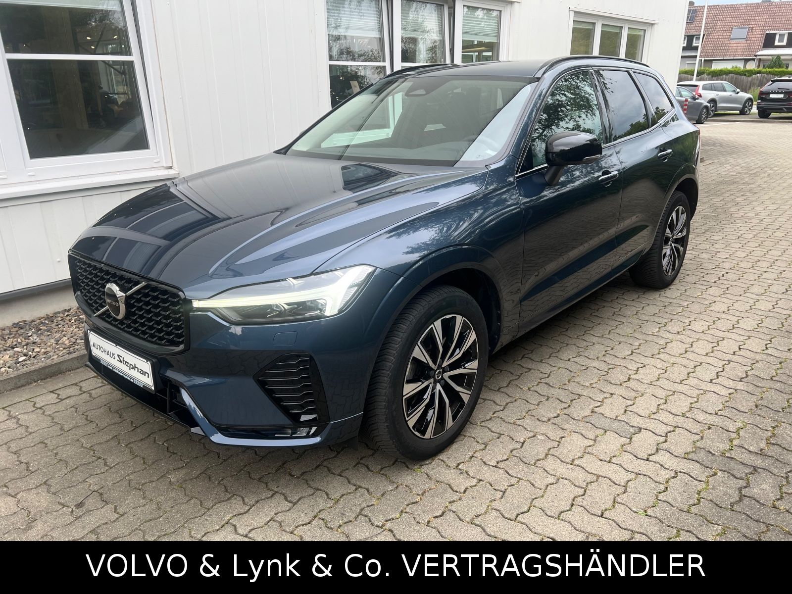 Volvo XC60 B4 Diesel AWD Plus Dark GARANTIE