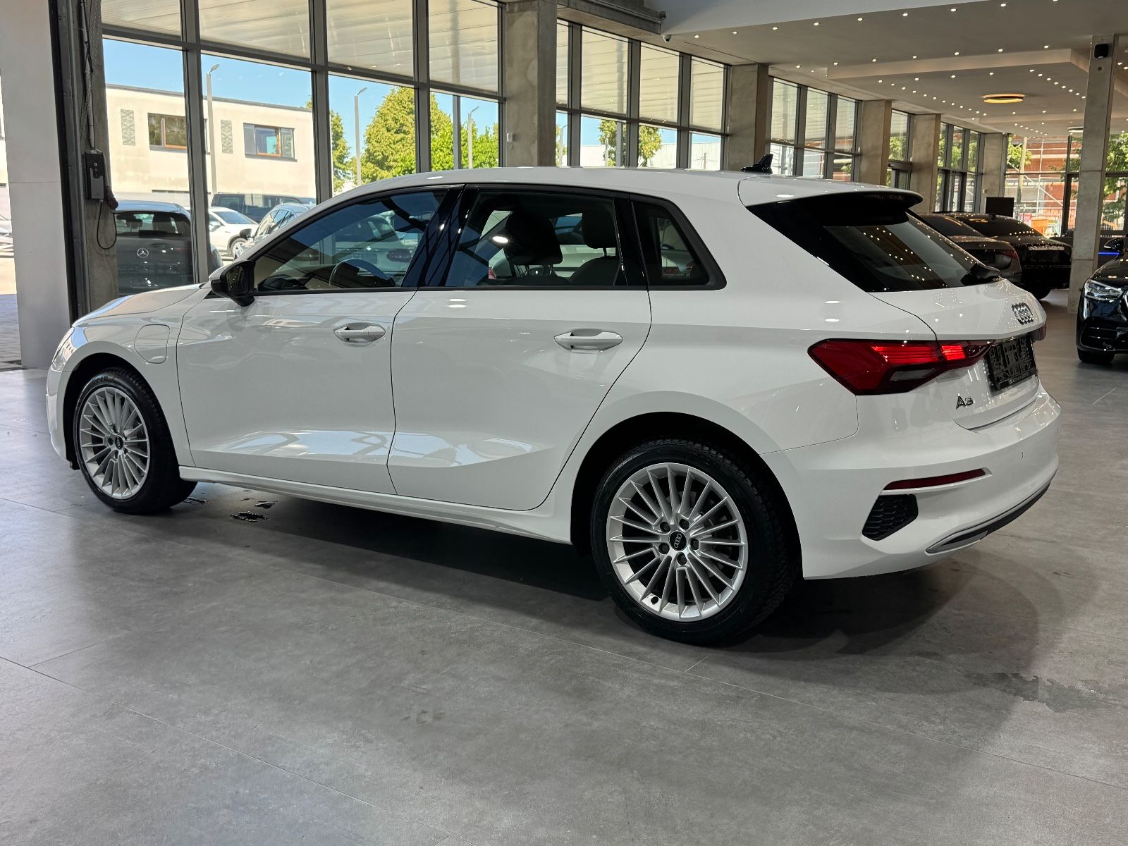 Audi A3 Sportback 40 TFSI e advanced - Samsaru's Car Outlet
