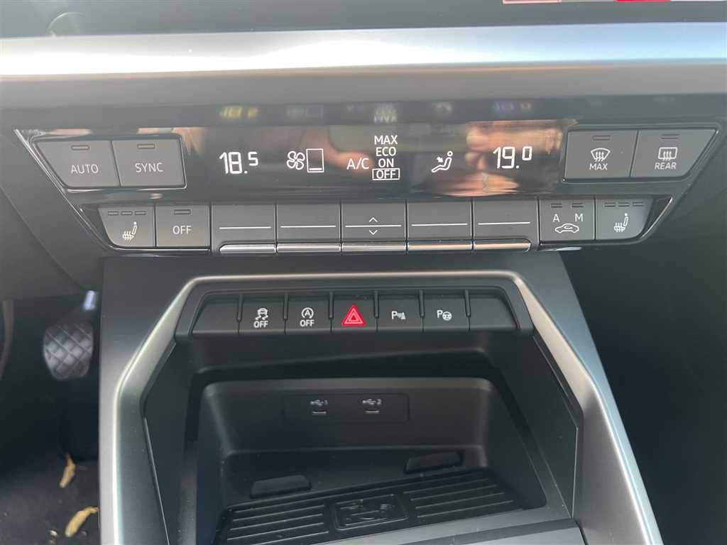Audi A3 Sportback 35 1.5 TFSI - Samsaru's Car Outlet