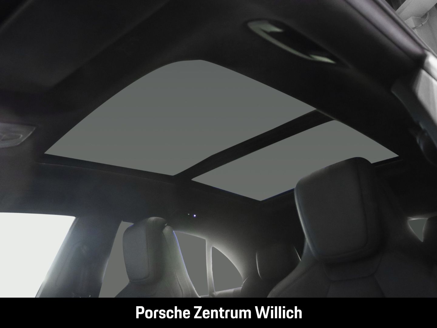 Porsche Macan 4S Surround-View InnoDrive LED-Matrix