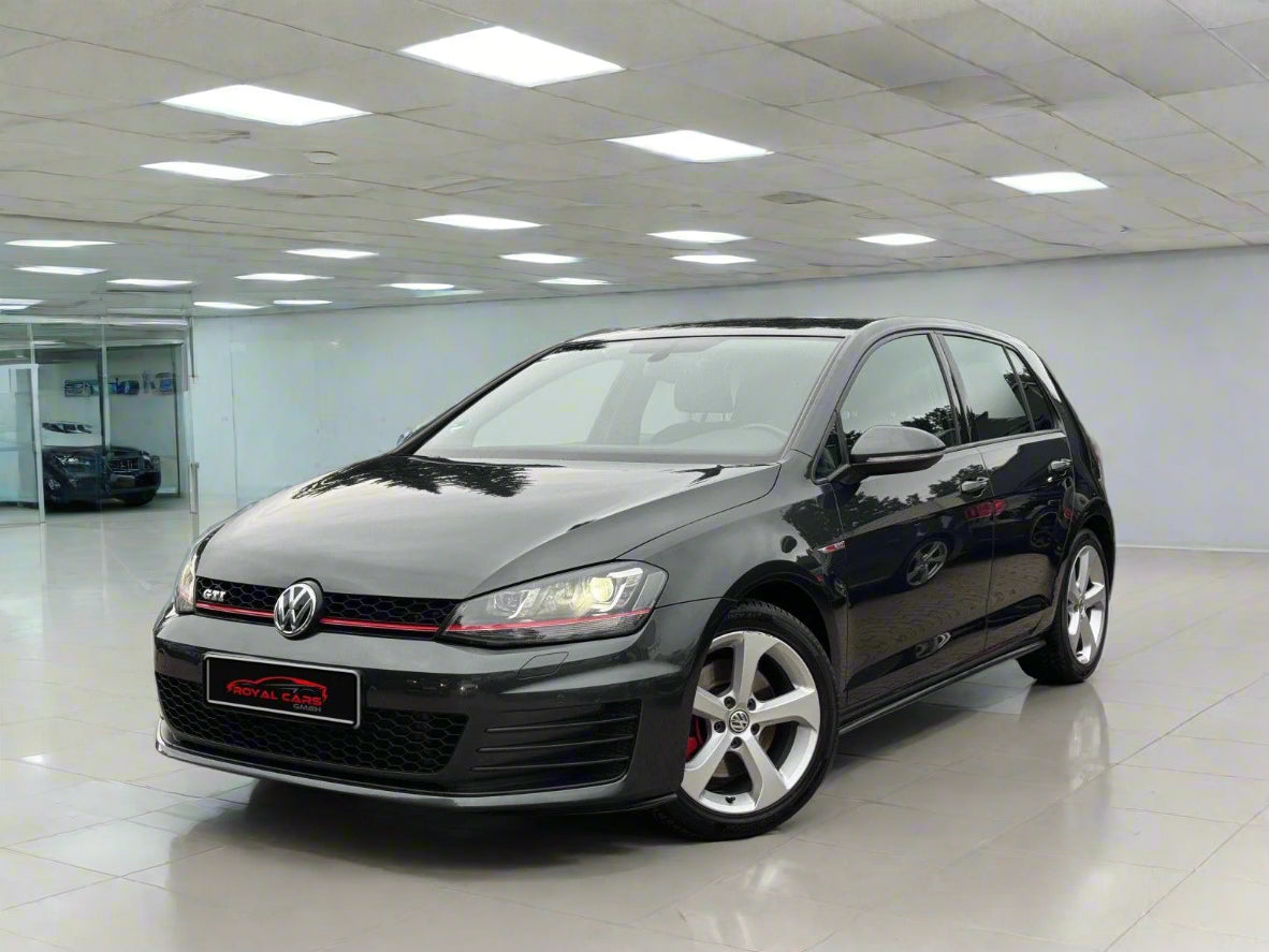 Volkswagen Golf VII Lim. GTI BMT NAVI*XENON*PDC*TOTWINK*TOP