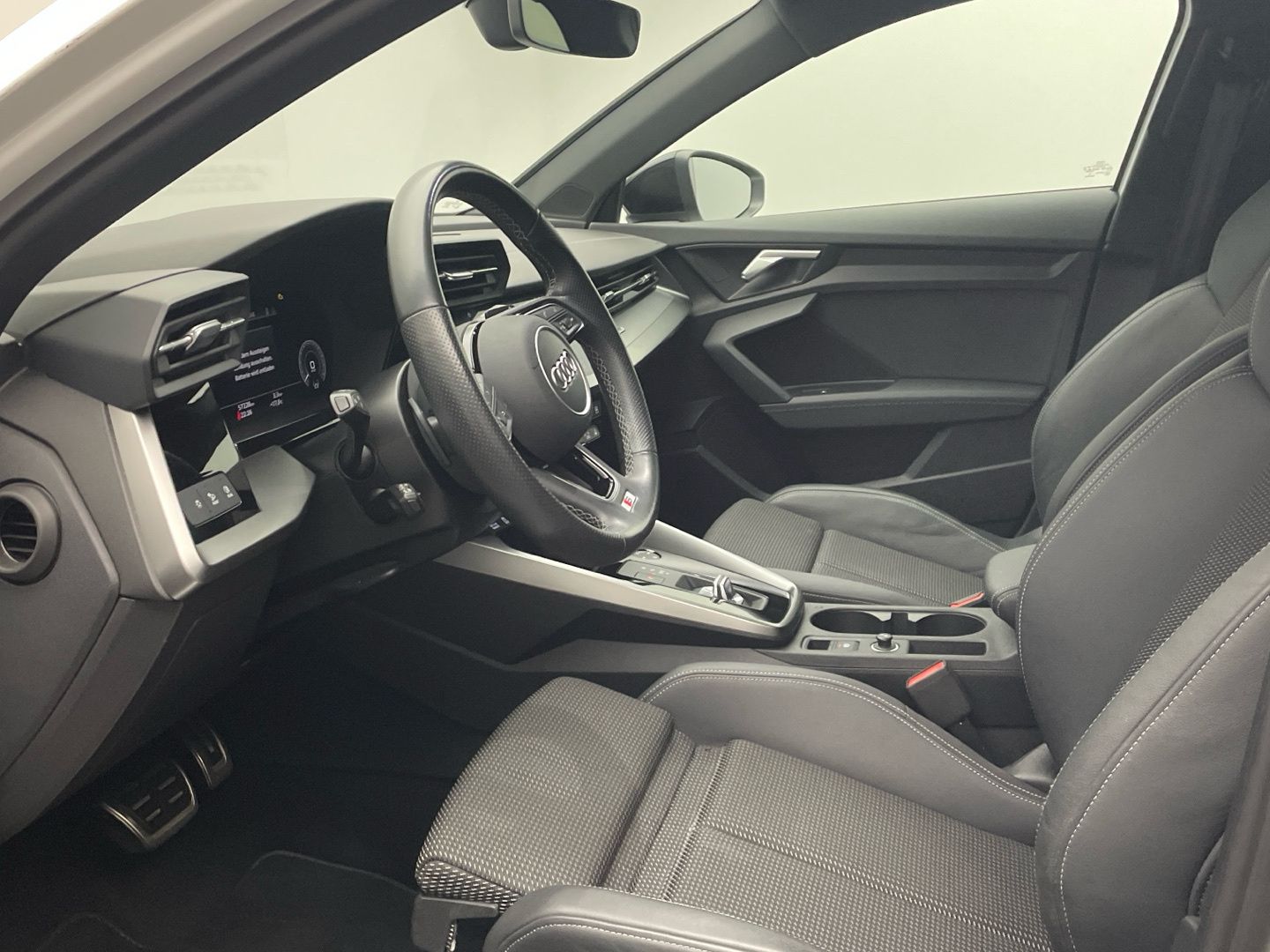 Audi A3 Sportback 45 TFSI e S line S tronic MMI LED