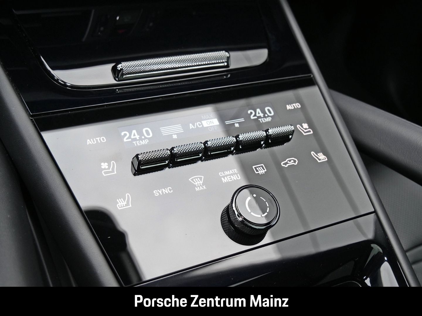 Porsche Cayenne E-Hybrid Coupe InnoDrive,HUD,HA-Lenkung,