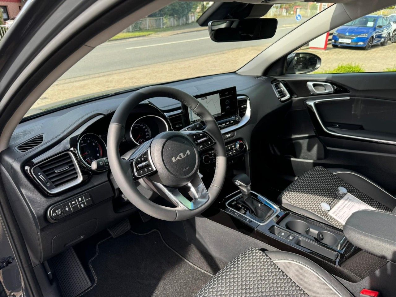 Kia X-Ceed 1.5 T-GDI Spirit - Samsaru's Car Outlet