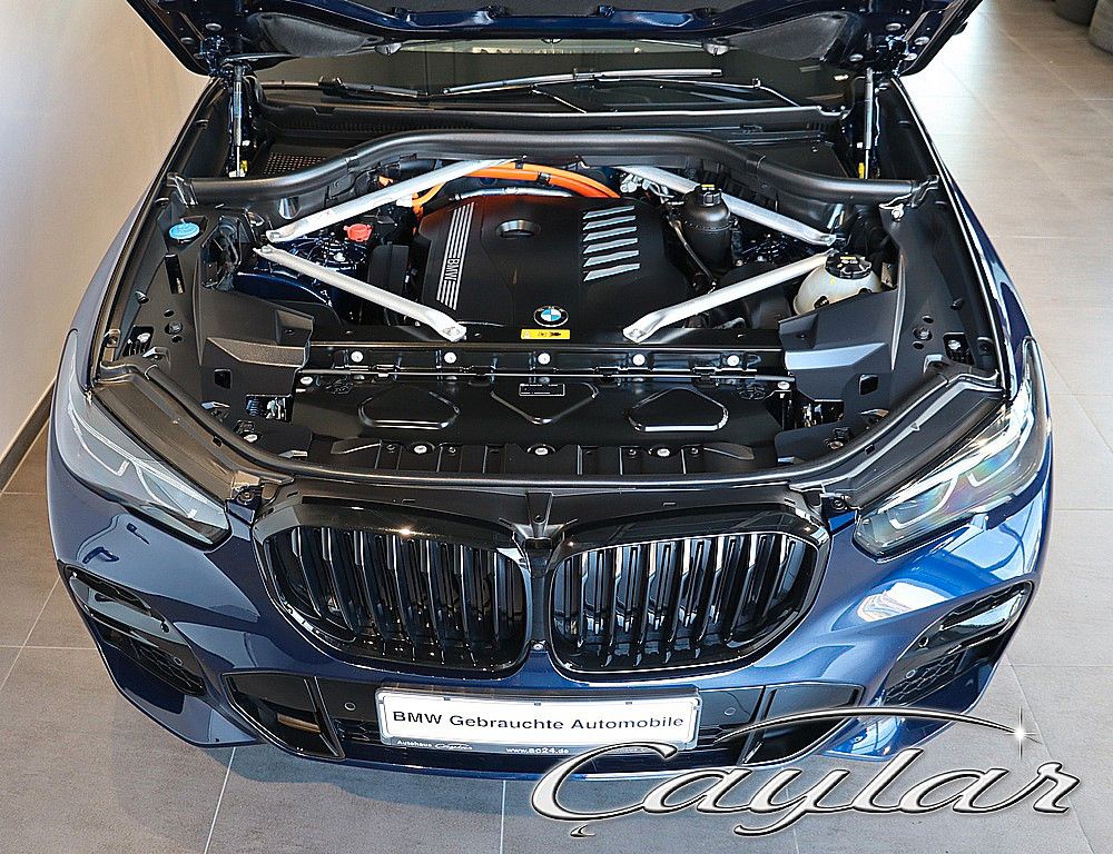 BMW X5 45e M SPORT SKY LOUNGE BELÜFTET NAPPA B&W 22"