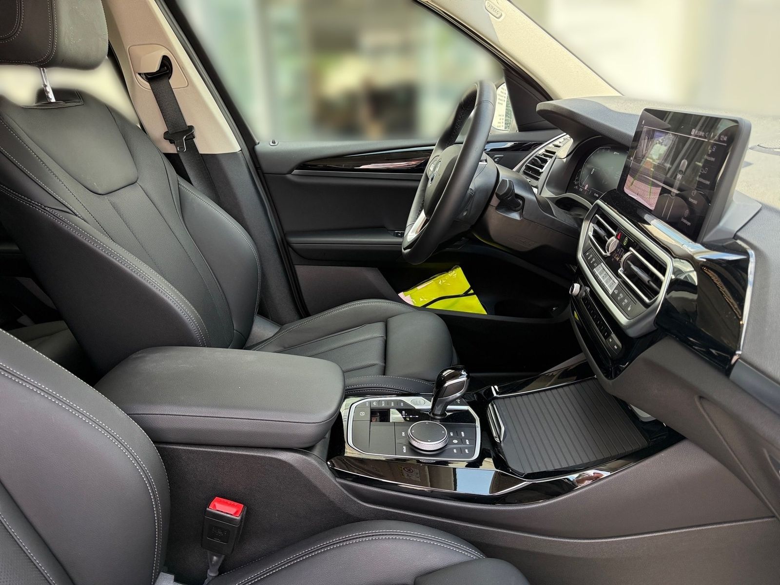 BMW X3 xDrive30e - Samsaru's Car Outlet